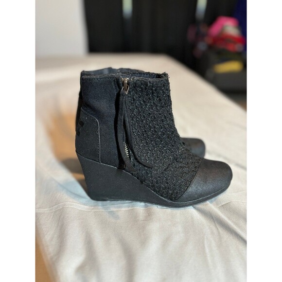 Toms Shoes - Toms Wedge Boots Ankle Boots